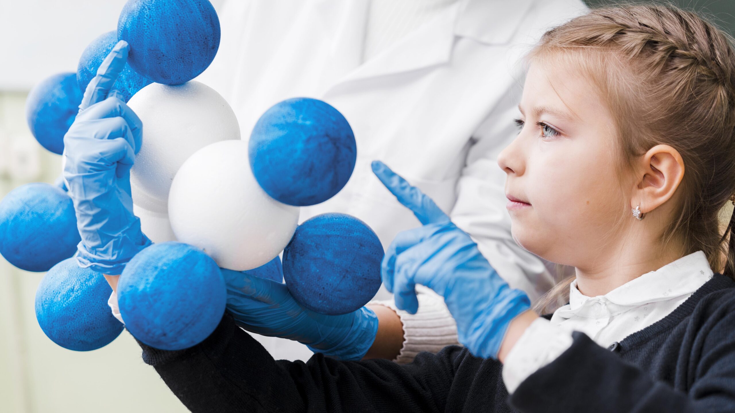 Terapia con cellule staminali per bambini autistici a Cayra Clinic per migliorare le funzioni cognitive e comportamentali