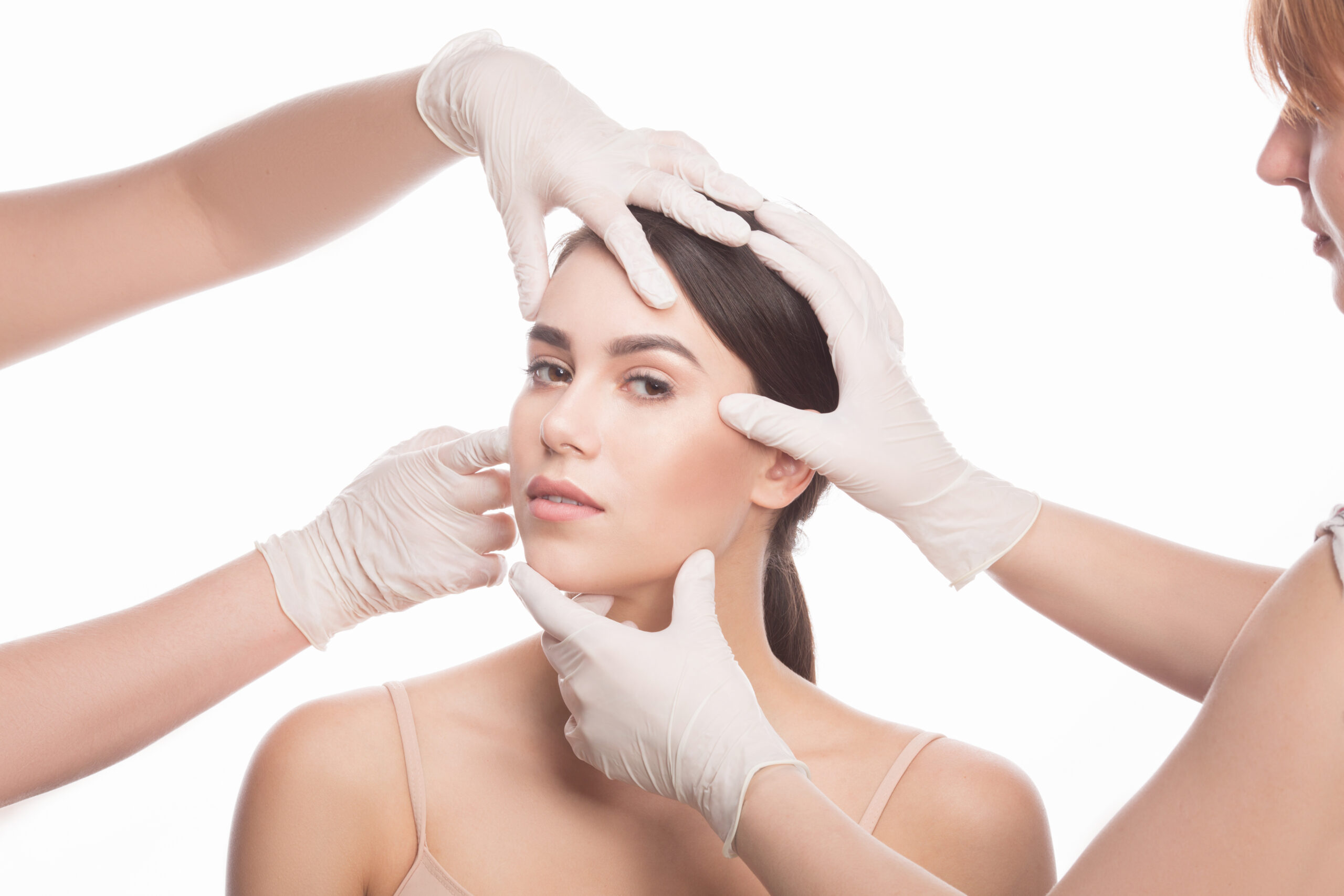Guida Cayra Clinic sugli effetti negativi potenziali del deep plane facelift