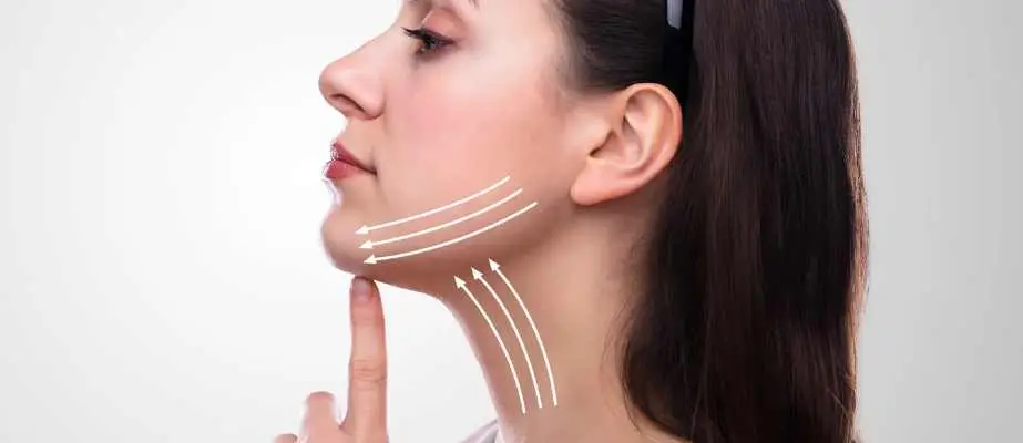 Chirurgia di lifting del collo