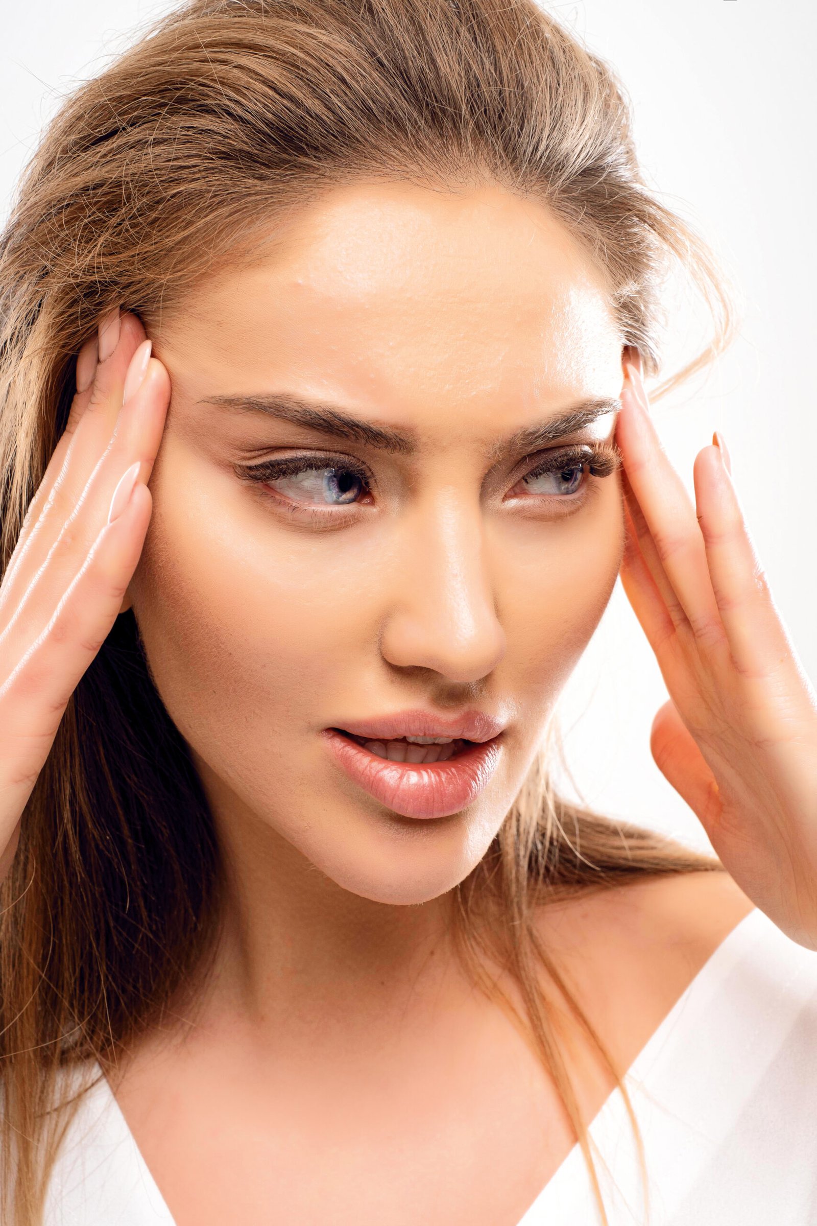 Cantoplastica in Turchia ed effetto occhi da gatta perfetto presso Cayra Clinic
