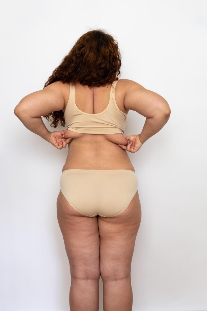 Preventivo dettagliato per una liposuzione con l'elenco delle zone